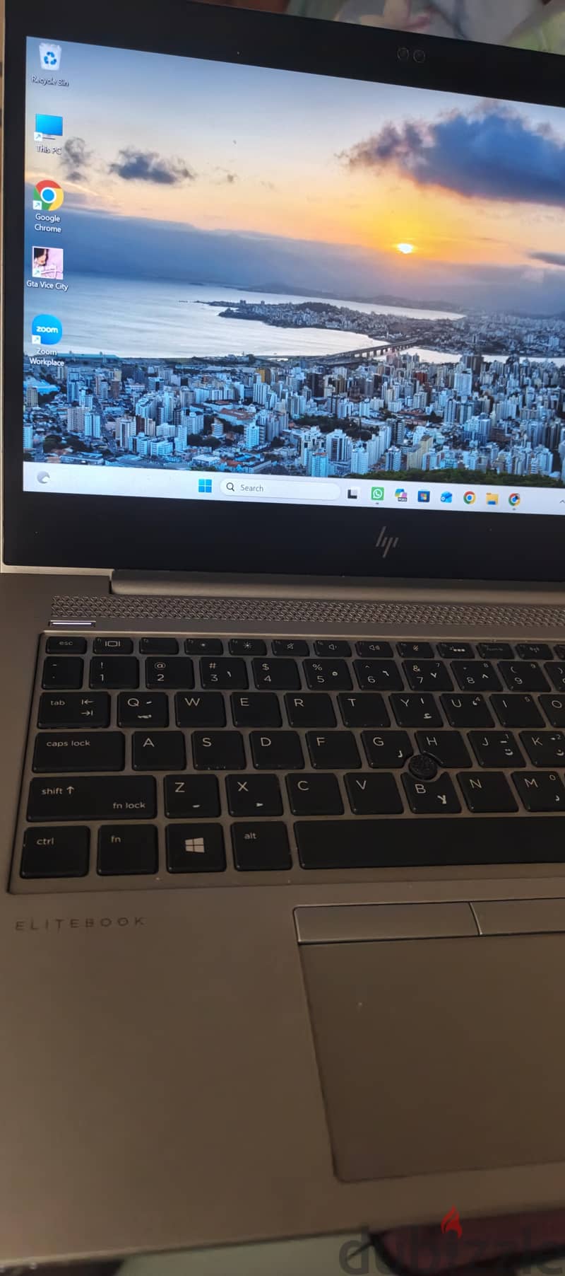 HP Elitebook G5 830 Touch screen 3