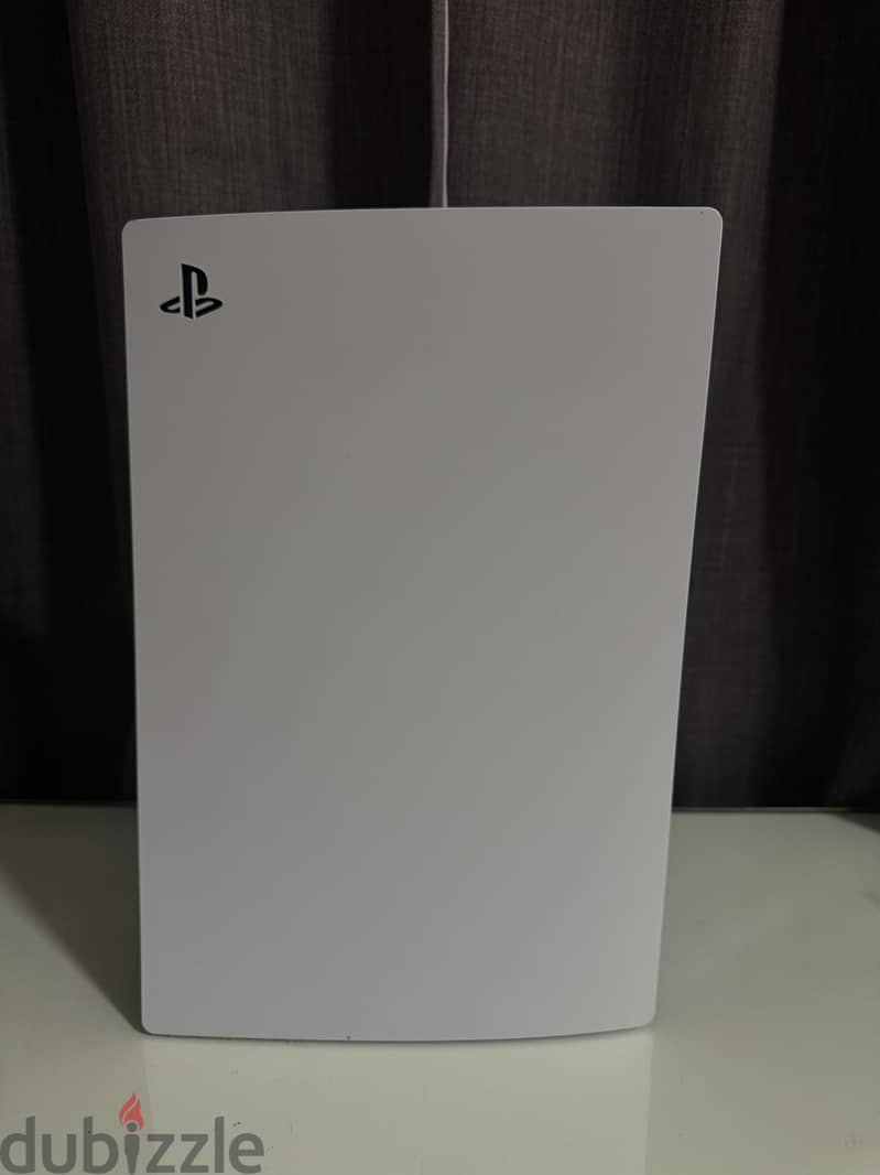 Ps5 Fat CD Version - slightly used 2
