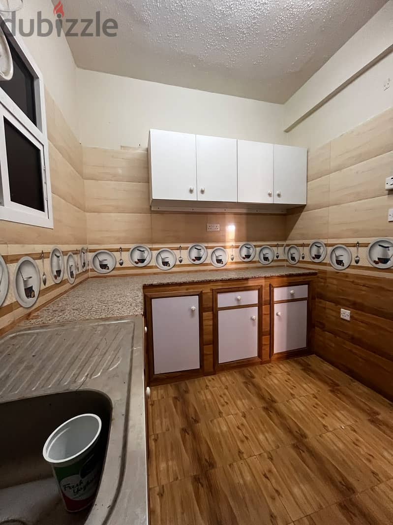 2bhk&1bhk Renovated flat in ruwi 2
