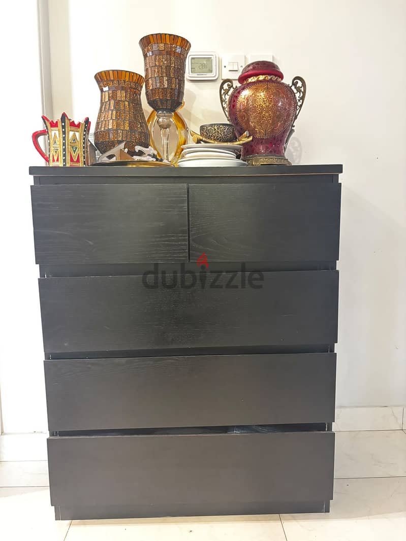 Furniture items 7
