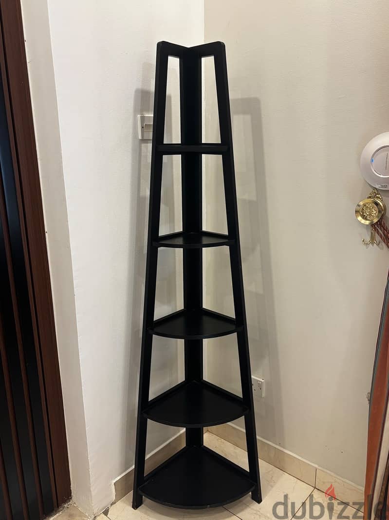 Furniture items 9