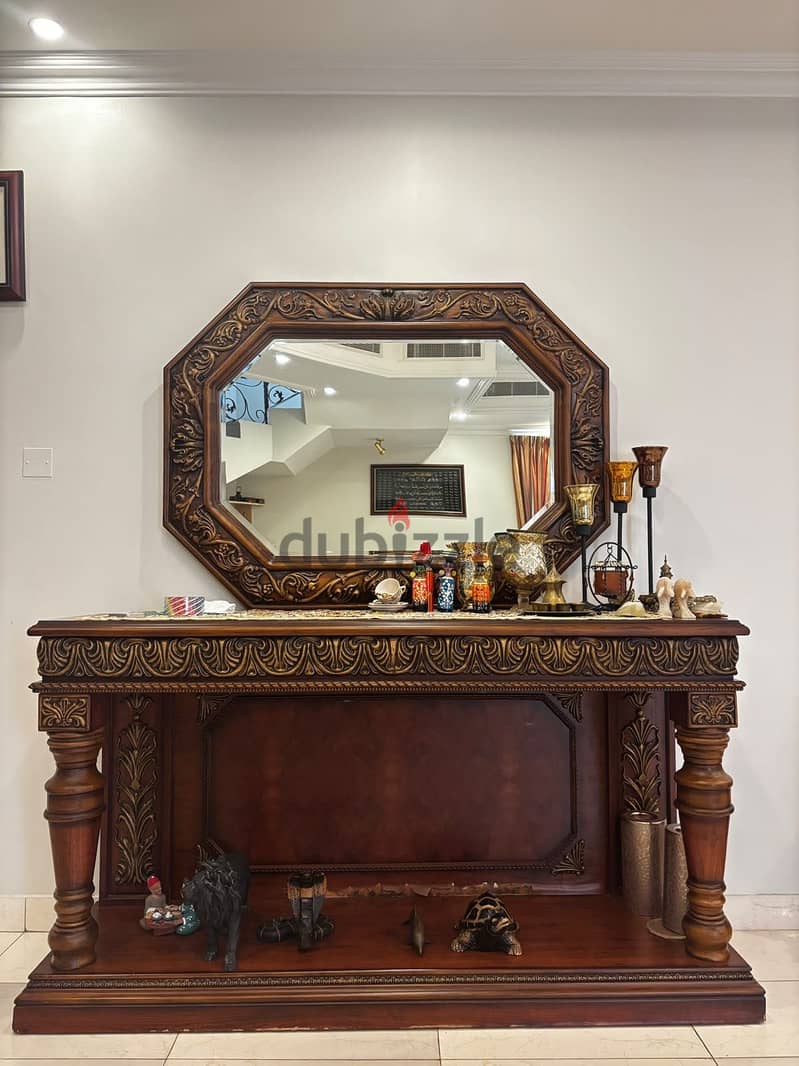 Furniture items 12