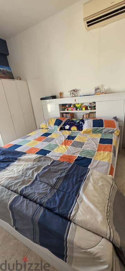 bed from pan home in excellent condition