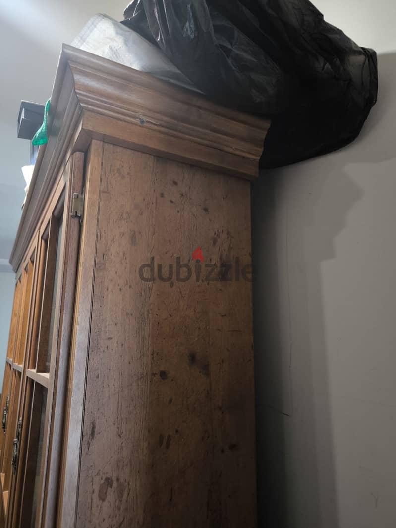 Wood Dining Hutch / Display Cabinet 4