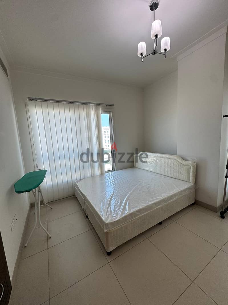 2 BHK apartment in jasmine complex (SQWWWQ) 12