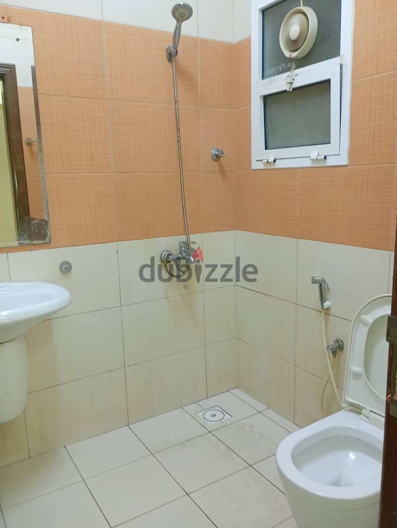 1 BHK Apartment for Rent in Al Khoudh 6