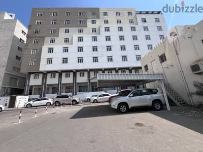 2 BR Great Apartment in Al Khuwair – Amenities Nearby - Gas Included