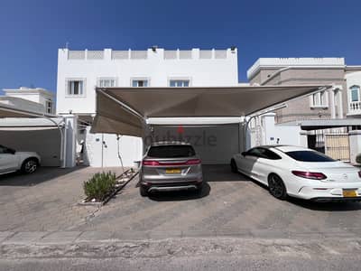 6 BR Well Designed Spacious Villa in Ghubra
