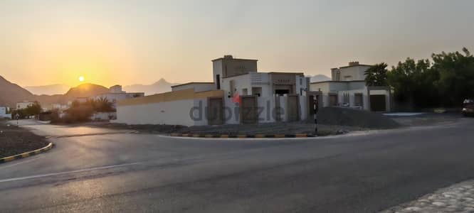 للايجار في سمائل