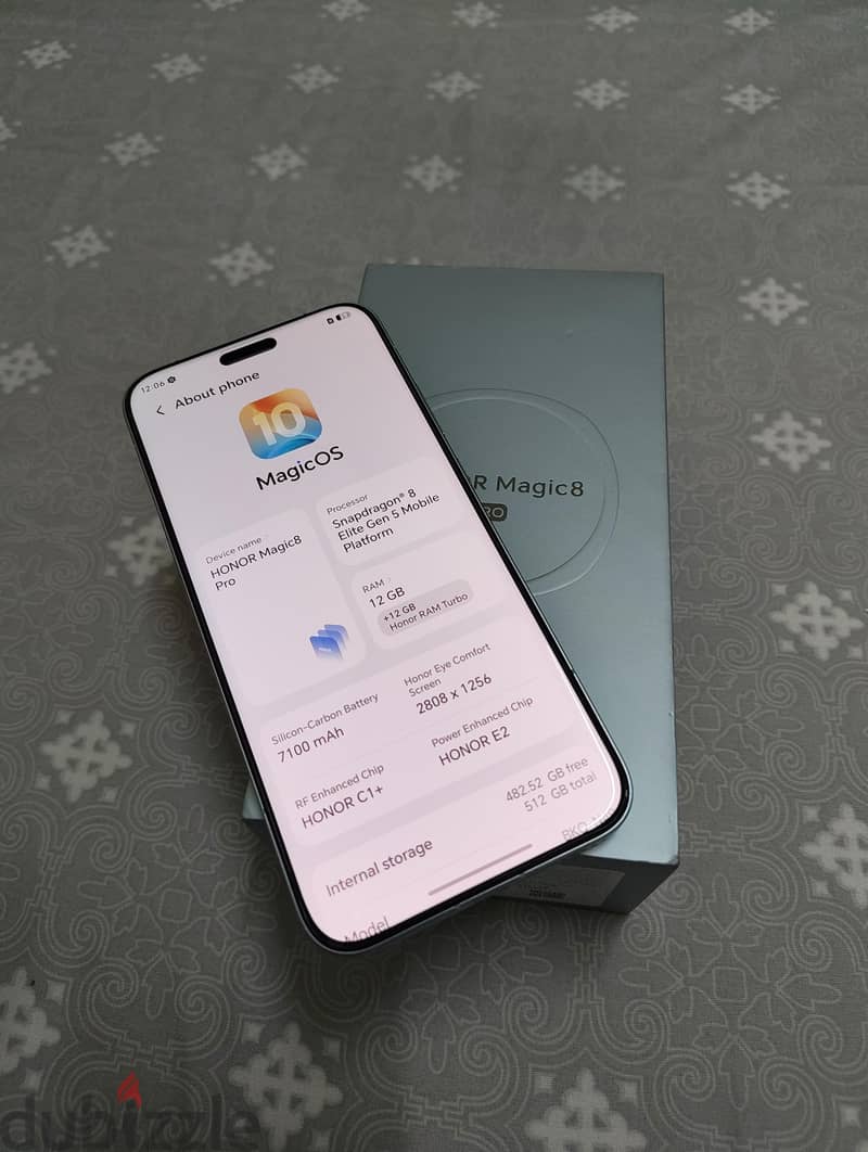 Honor magic 8 pro 12/512 GB 2 months used 2