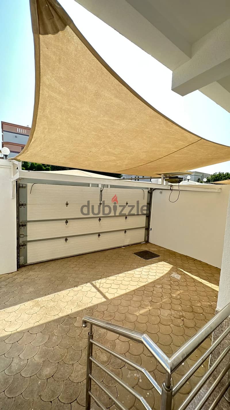 5BHK  Villa for Rent in Al Ghubrah South 6