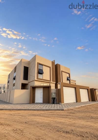 توين فيلا فاخرة مميزة بصالات مفتوحه وصالتين كبيرتين تصميم حديث انيق