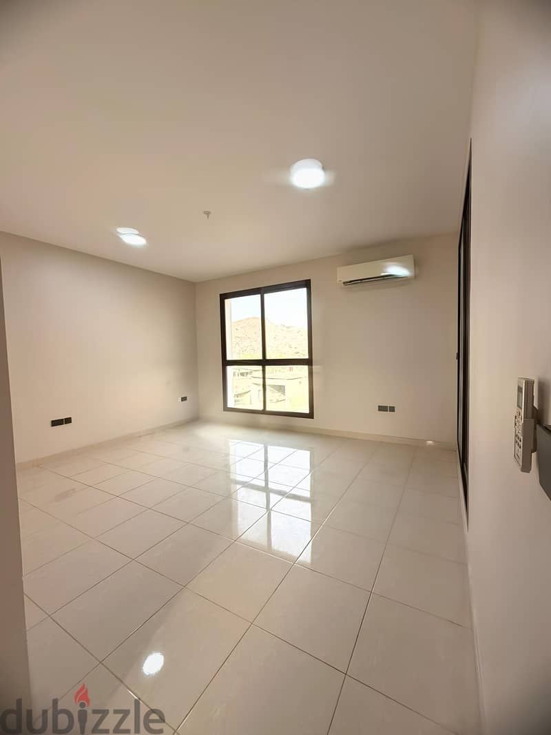 Luxury Villa for Rent – Tilal Al Qurm 8