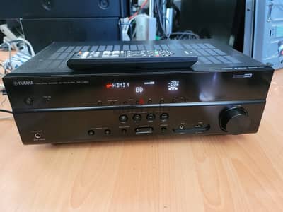Yamaha AV Receiver 5.1