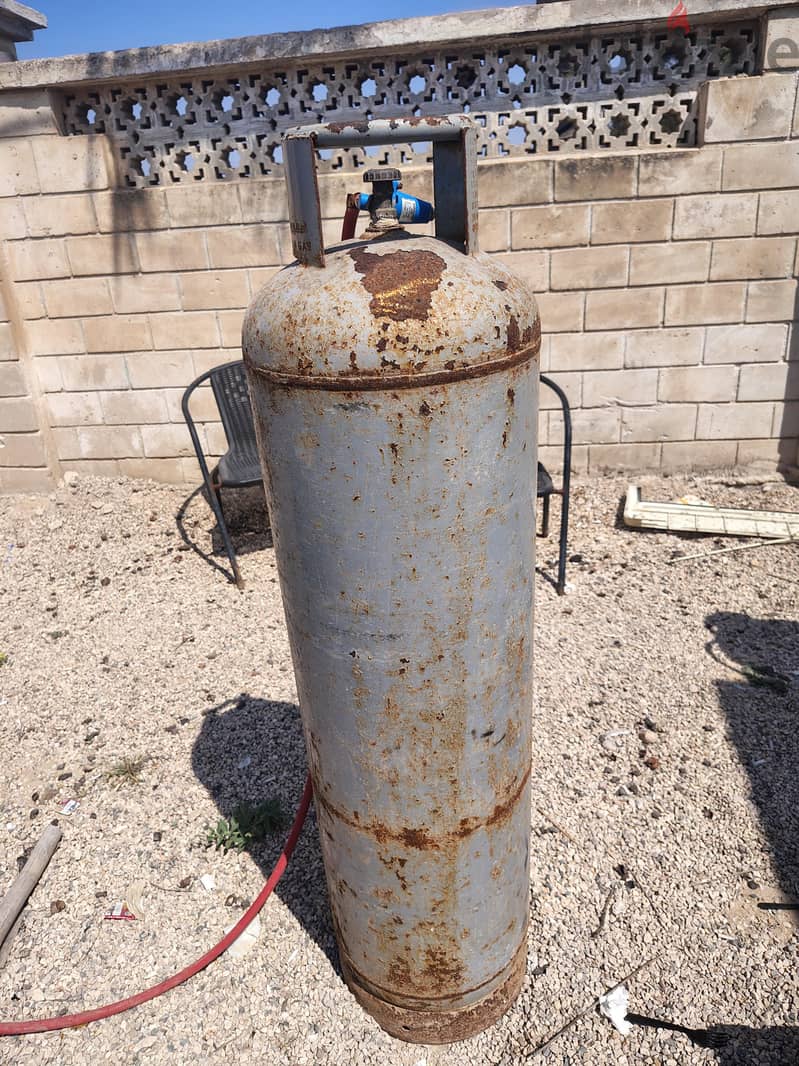 Pizza Oven, Gas Cylinder and Dough Mixture 1