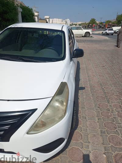 Nissan Sunny 2016