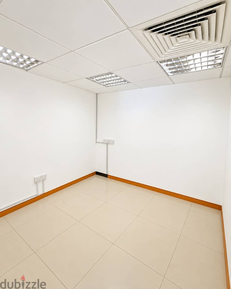 commercial Office For rent in Ghala SR-DV-1868 3