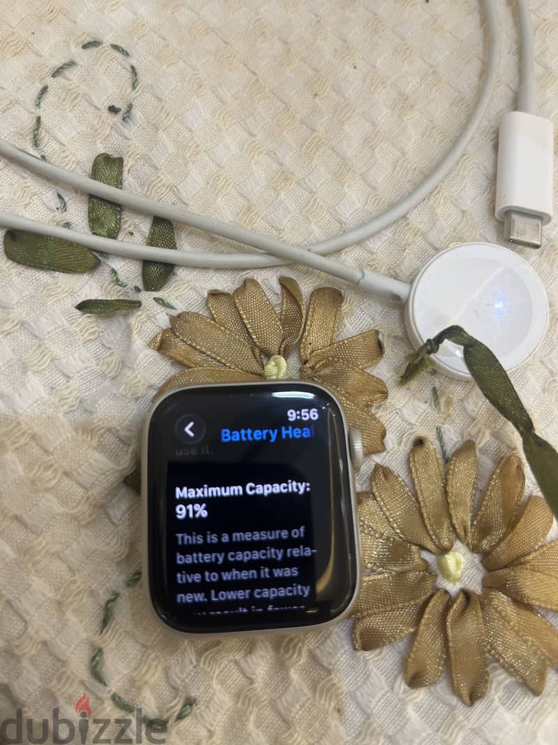 Apple watch SE2 (GPS+cellular 2022) in very good condition 3