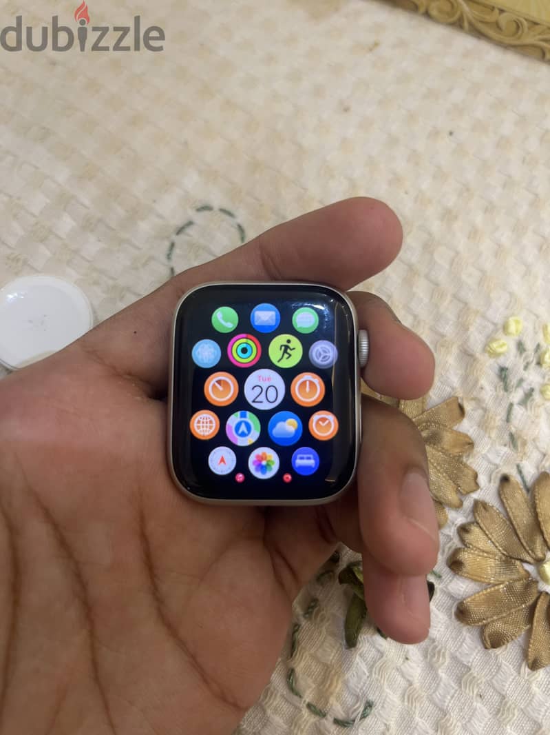 Apple watch SE2 (GPS+cellular 2022) in very good condition 5