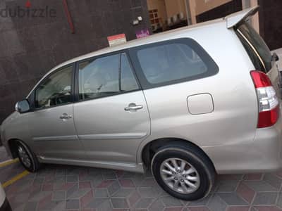Toyota Innova 2012