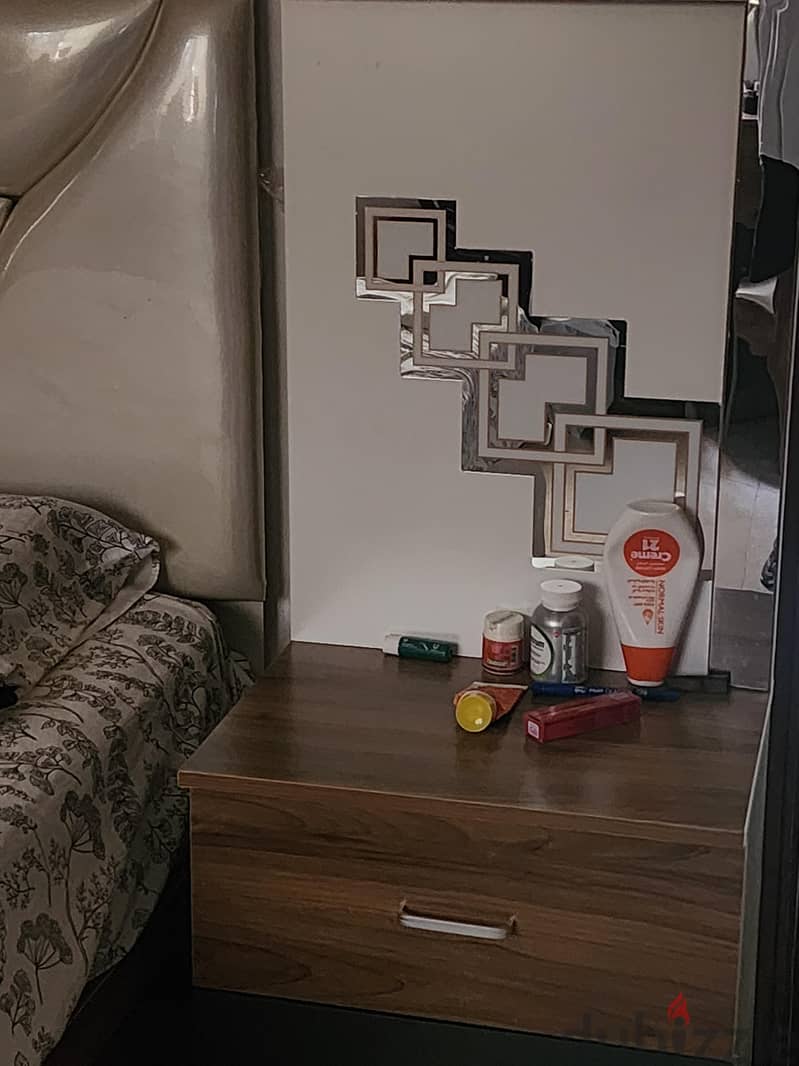 Bed room set 4