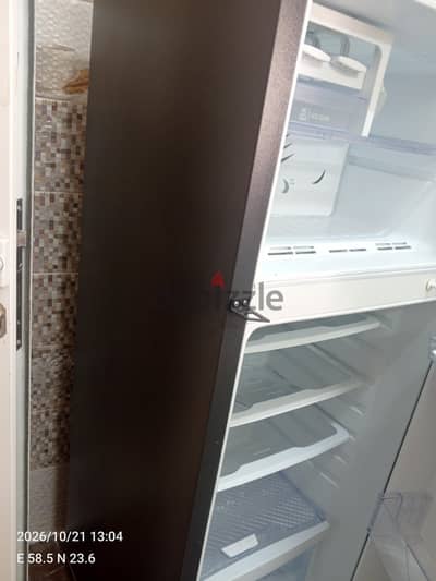 Refrigerator and Gas stove for sale