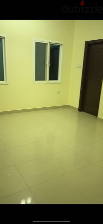 Single room with attached bathroom available for Indian executive bachelor. Neet and clean peaceful.