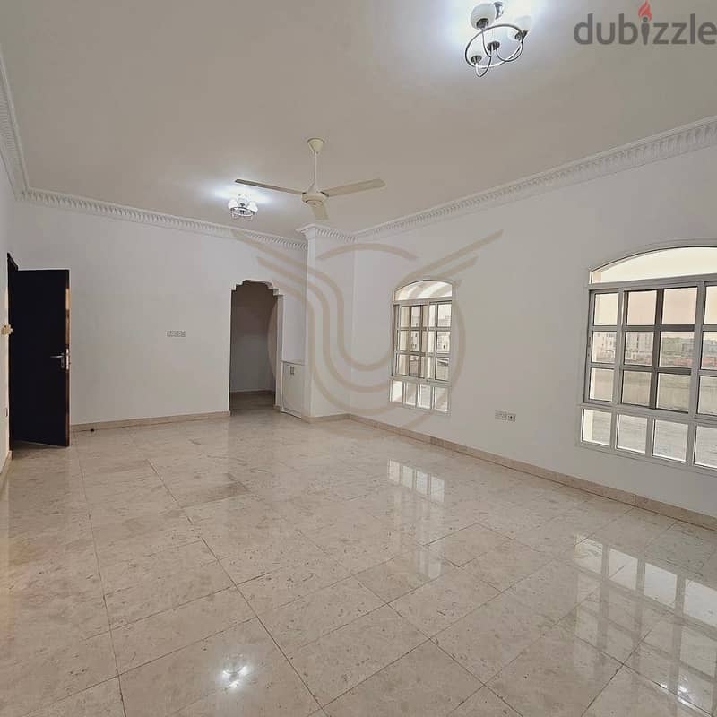 AZAIBA NEAR 18 NOV STREET | BEAUTIFUL 4+1 VILLA AVAILABLE FOR RENT 1
