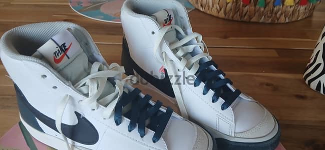 Brand New - Never Worn Limited Edition Nike Hi tops from UAE