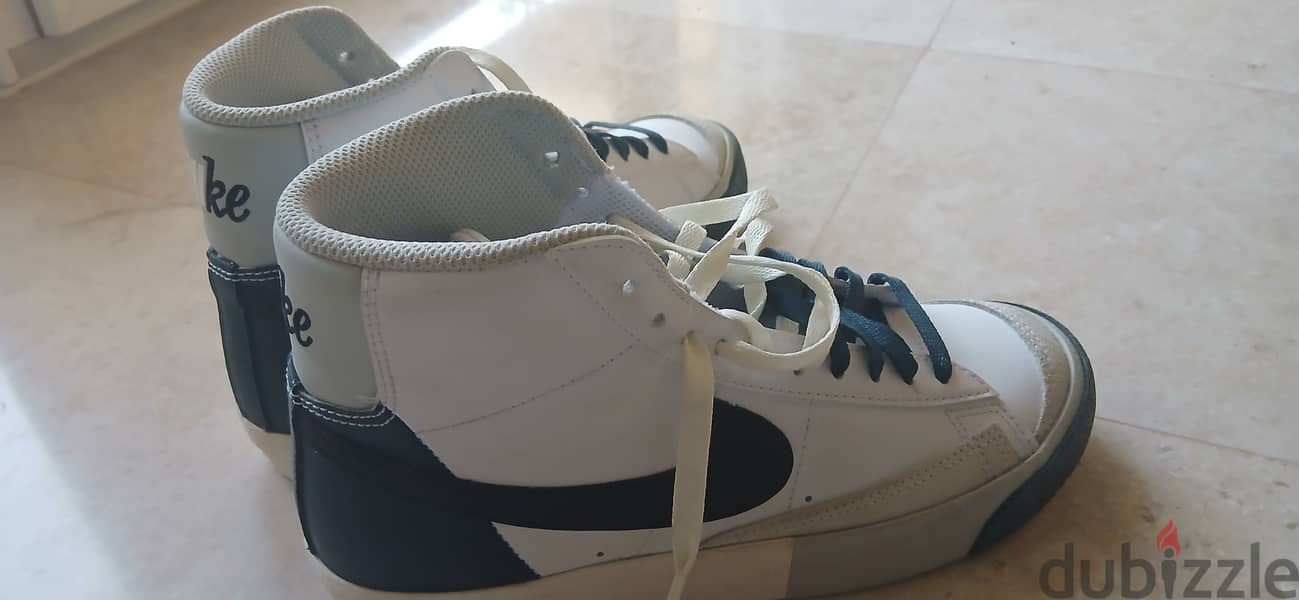 Brand New - Never Worn Limited Edition Nike Hi tops from UAE 3