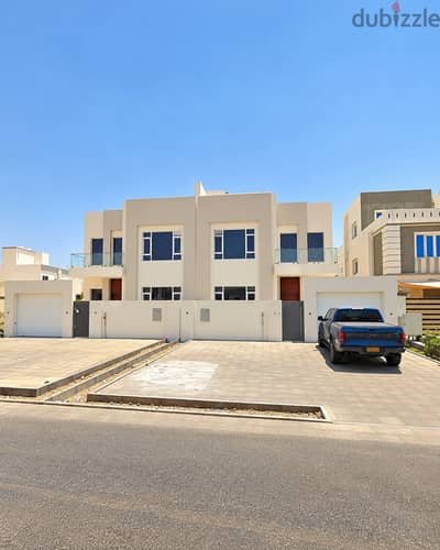 Villa for rent in maabela SR-BR-1865