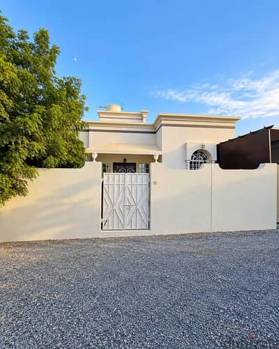 Ground Floor Villa For Rent in south Mawaleh SR-SL-1871