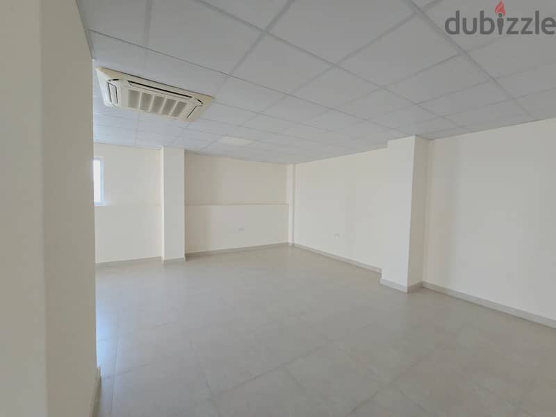 مكتب للايجار بوشر(205م)Office for rent in Bausher 14