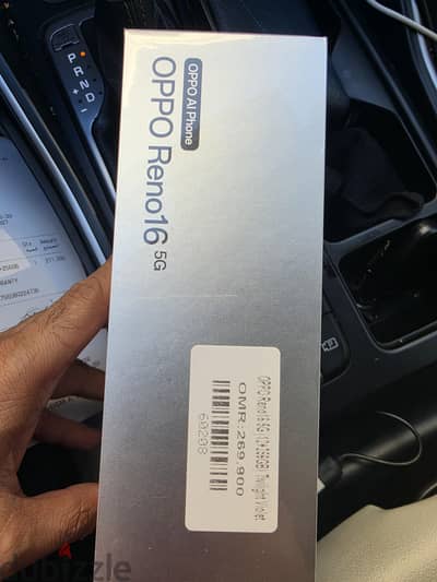 OPPO Reno 16