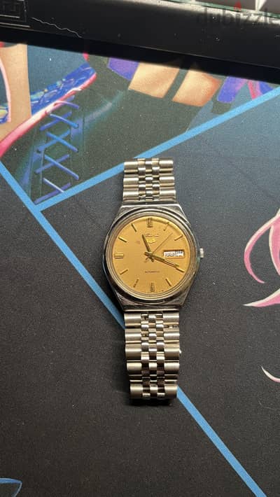 Vintage Seiko 5 Automatic (Champagne Dial)
