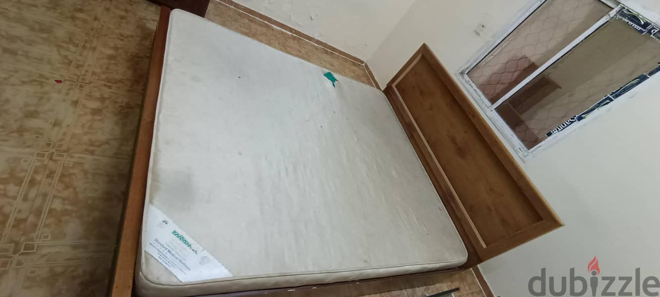 incense bed good condition 213x185 cm 1