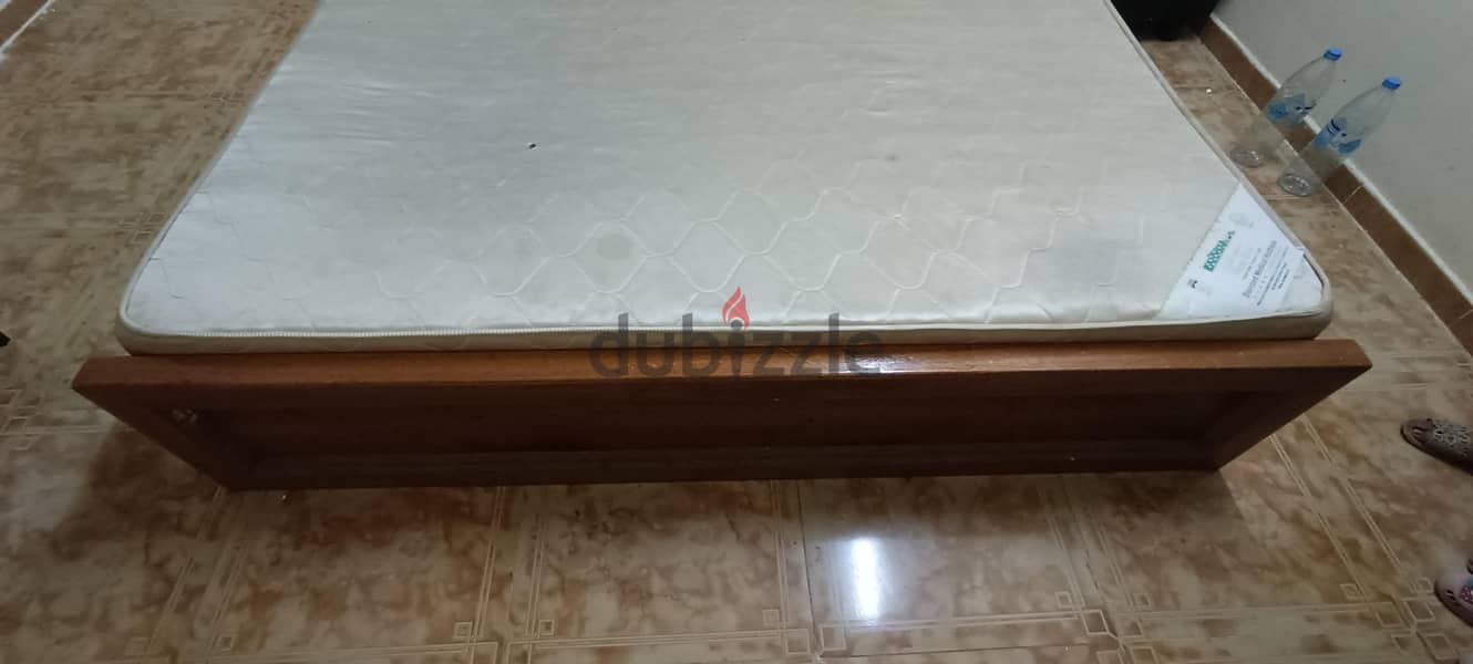 incense bed good condition 213x185 cm 2