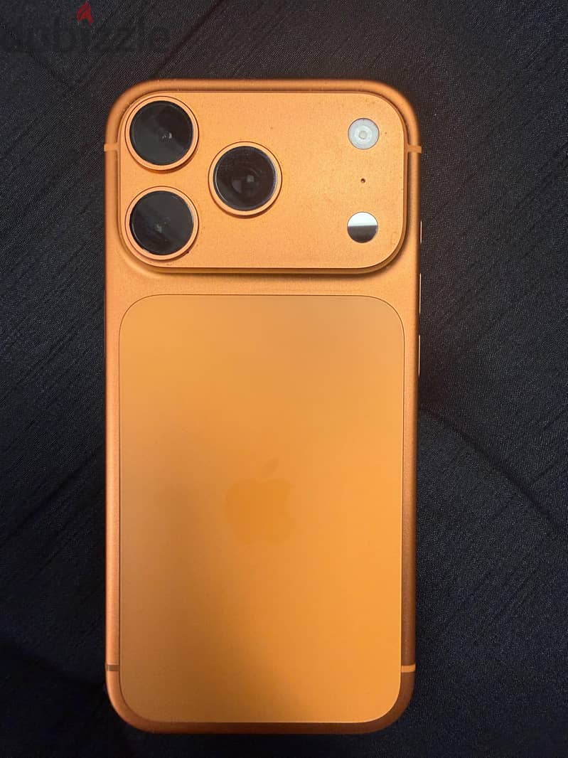 Apple - iPhone 17 Pro 1