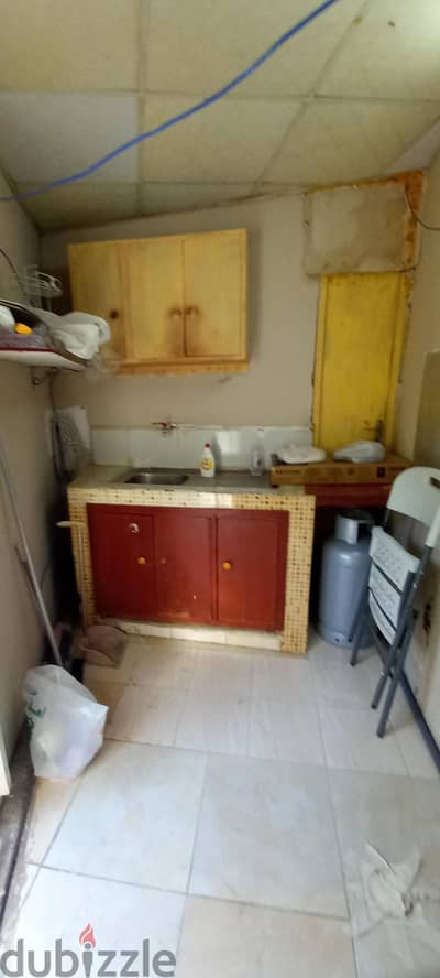 1 Bedroom kitchenette + Arabic Bathroom