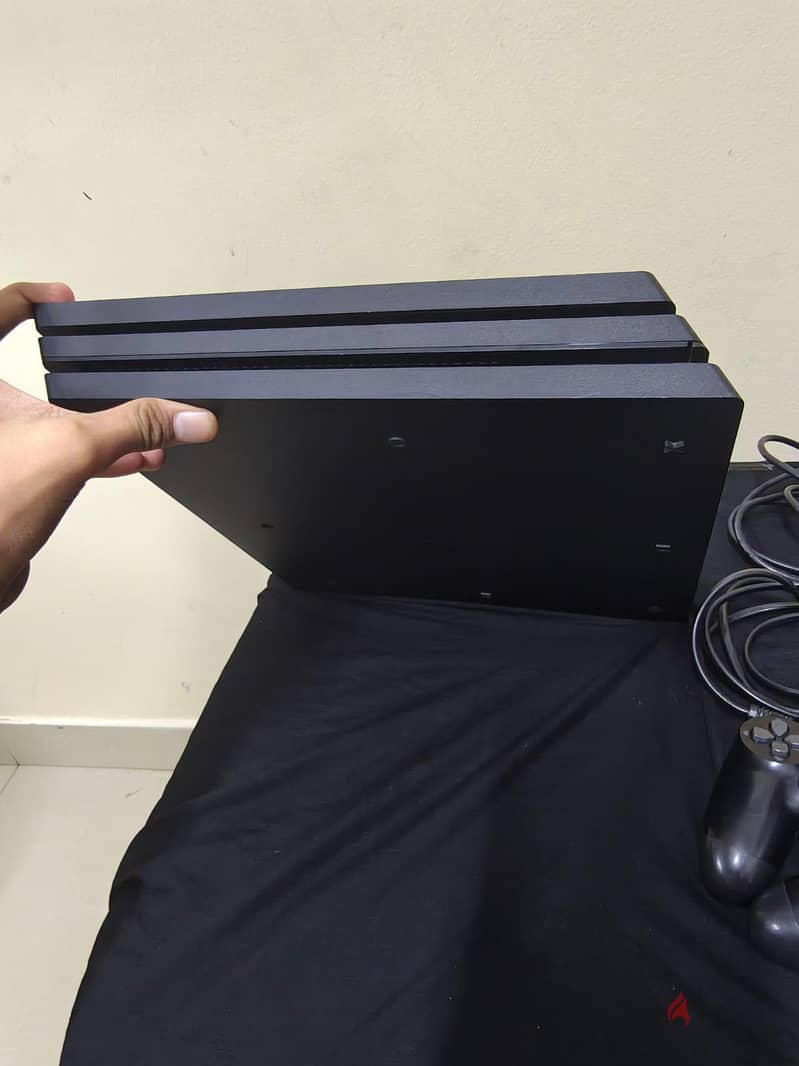Playstation 4 pro with 2 original controller 4