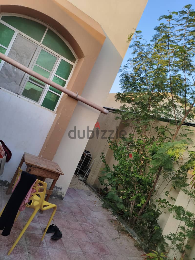 35 riyal bedspace available Pakistani and Indian only 5