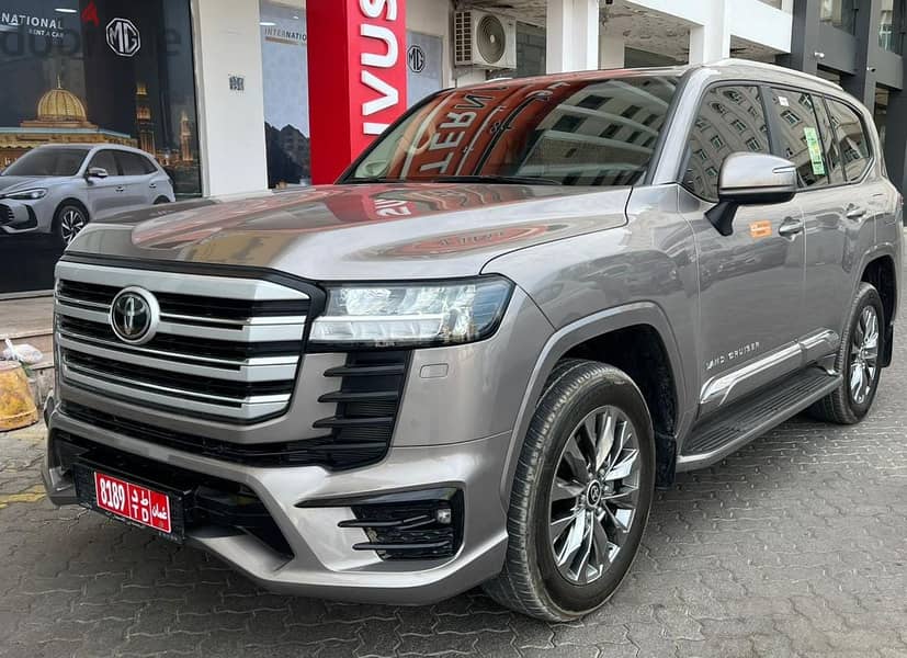 Toyota Land Cruiser 1