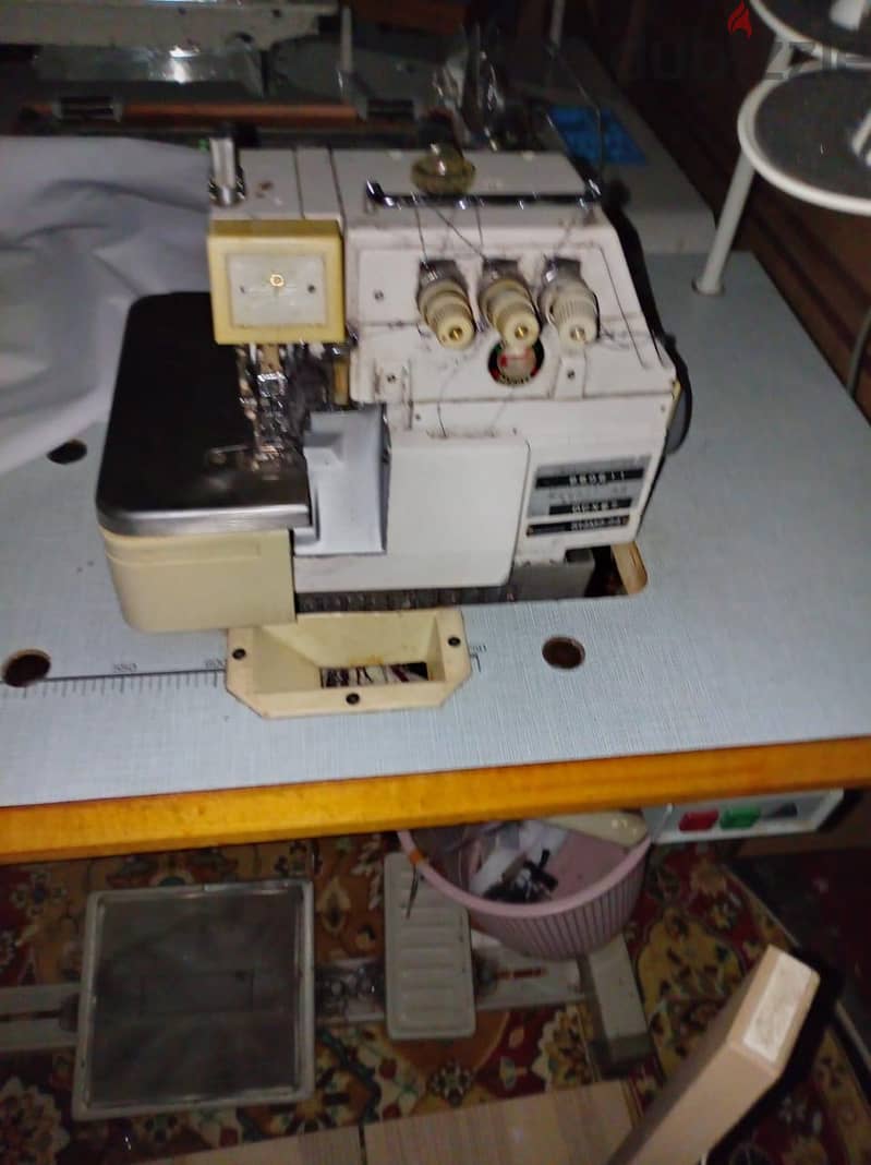 Sewing machine For sell 2