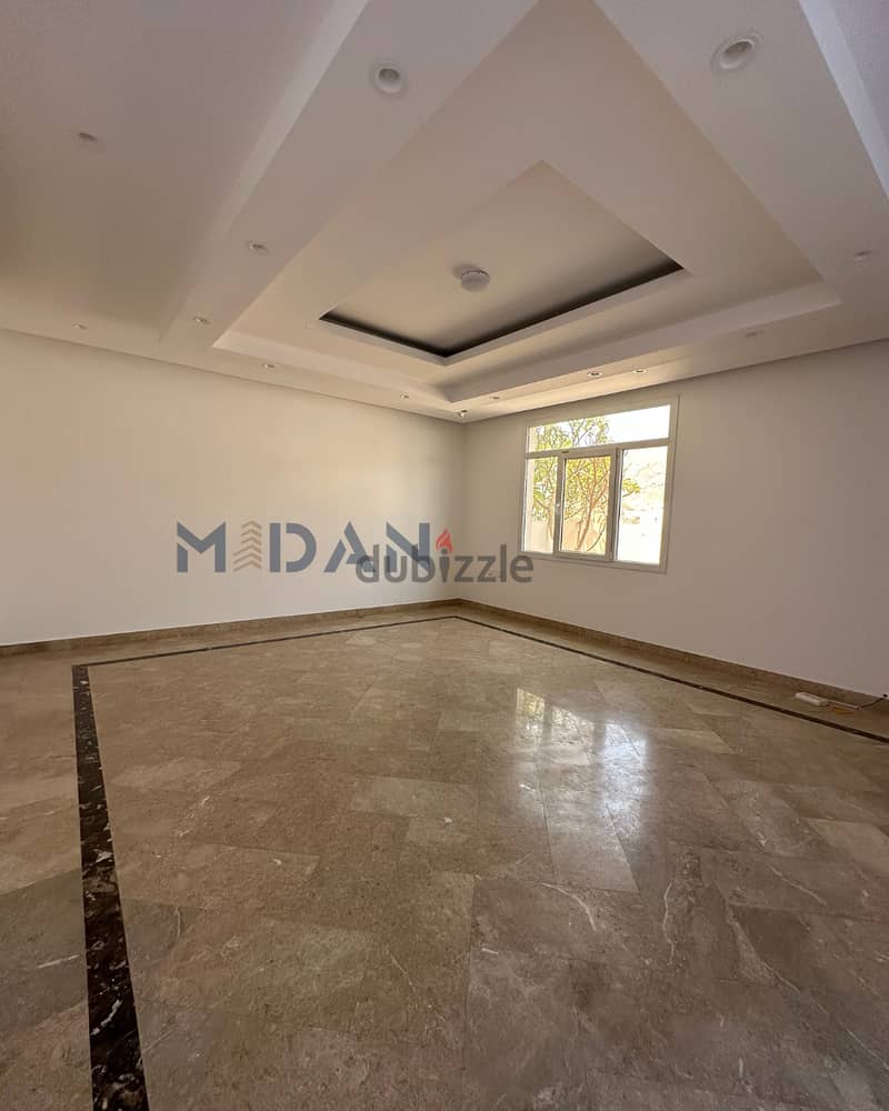Luxury 5 BR Villa for Rent in Bousher 1