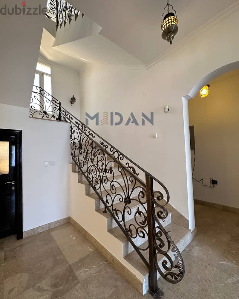 Luxury 5 BR Villa for Rent in Bousher 9