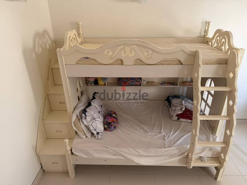 Bed room furniture 4
