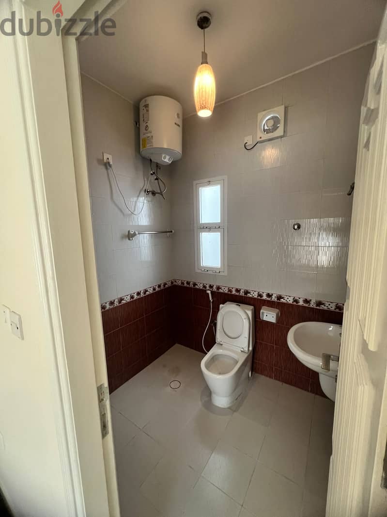 5BHK Villa for Rent in Ruwi | UMV49 5