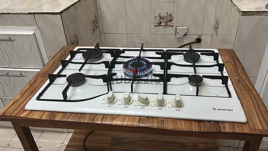 Stove ( good conditioned ) for sale ( brand -Ariston)