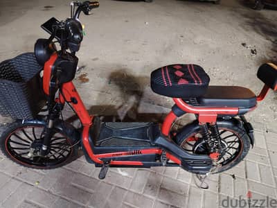 electric scooty size 20 My WhatsApp 97658846