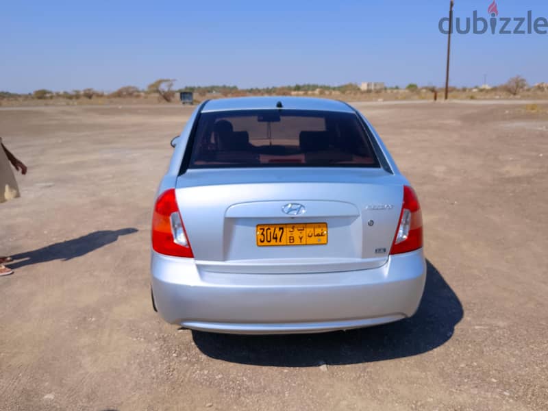 Hyundai accent 2009 1